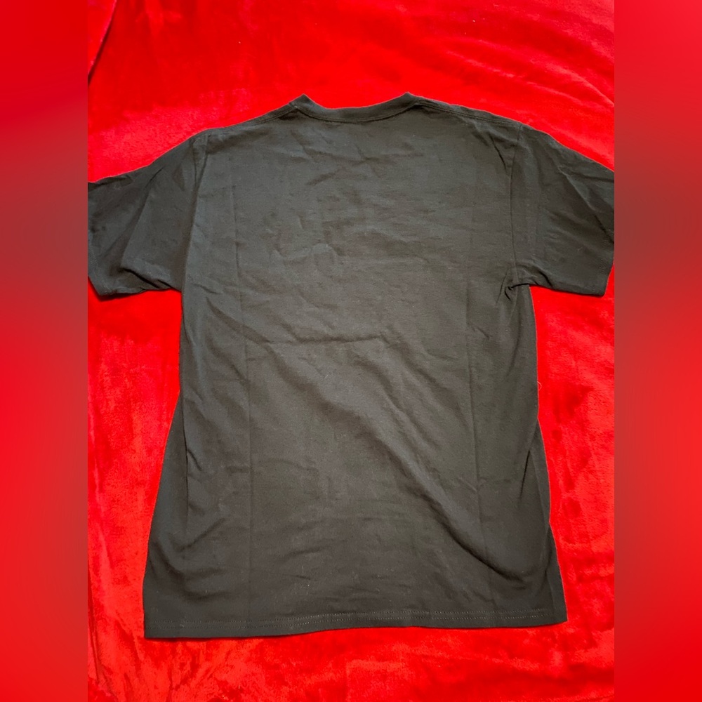 Graphic Tee - Picture 5 of 5